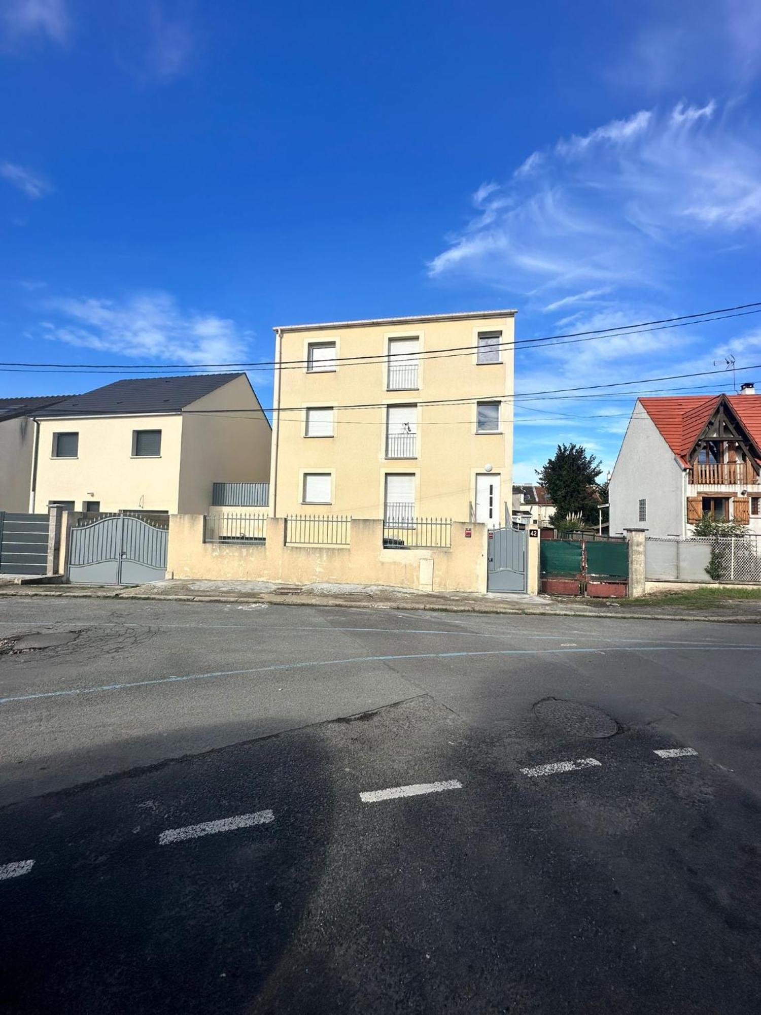 Sweat Home Sevran Exterior foto